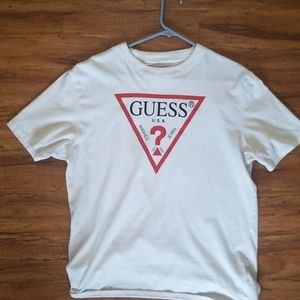 Guess T-shirt
